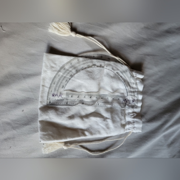 Mixed things - Picture 4 of 12